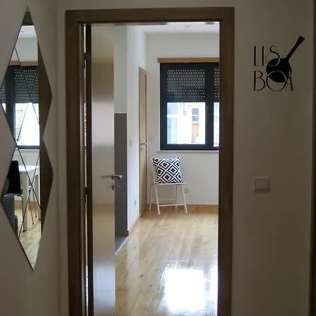 Quionga Heroes House Apartment